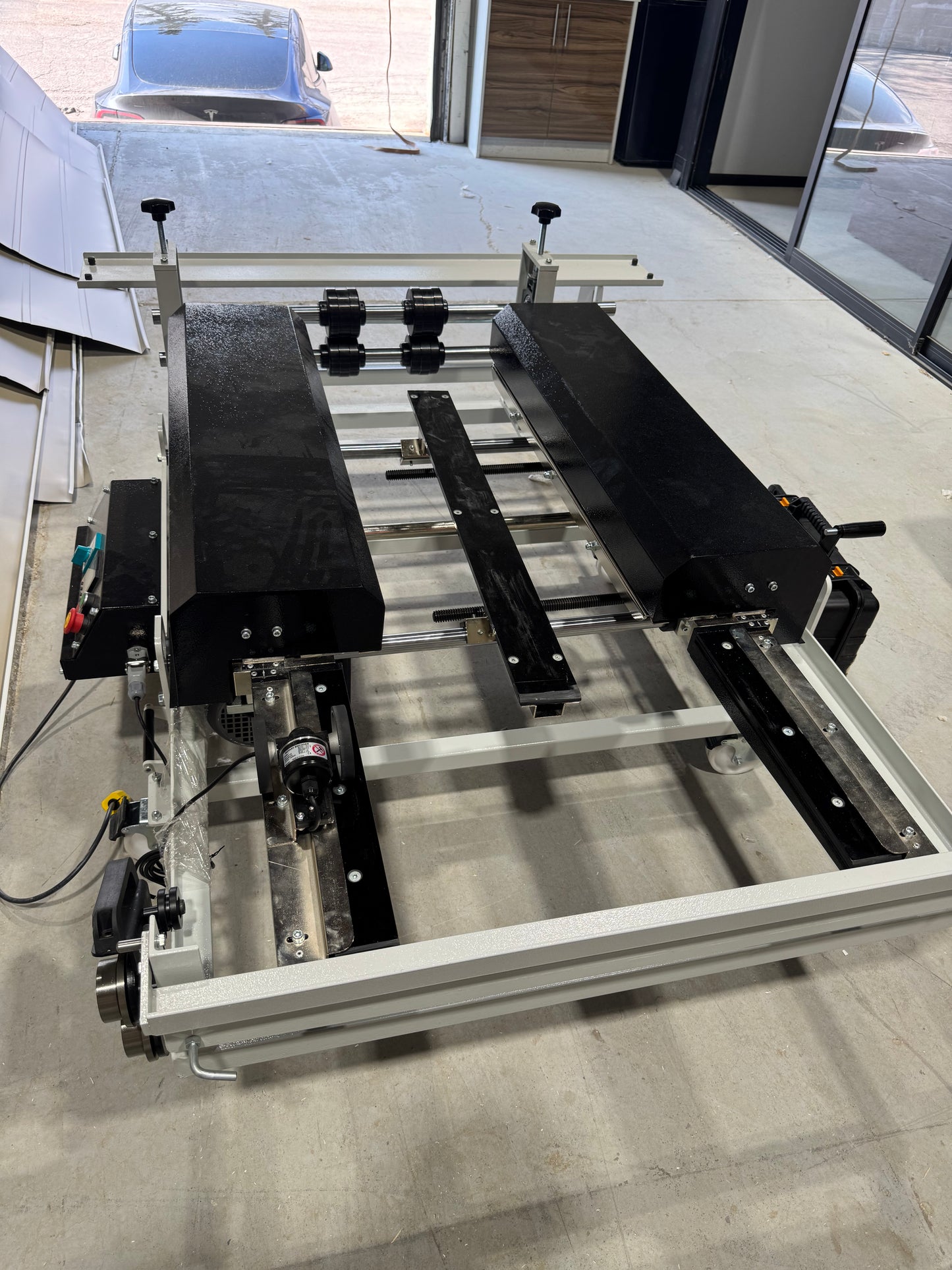 Brabus Express Roofline Pro® Portable Standing Seam Machine - Brabus Tools Inc
