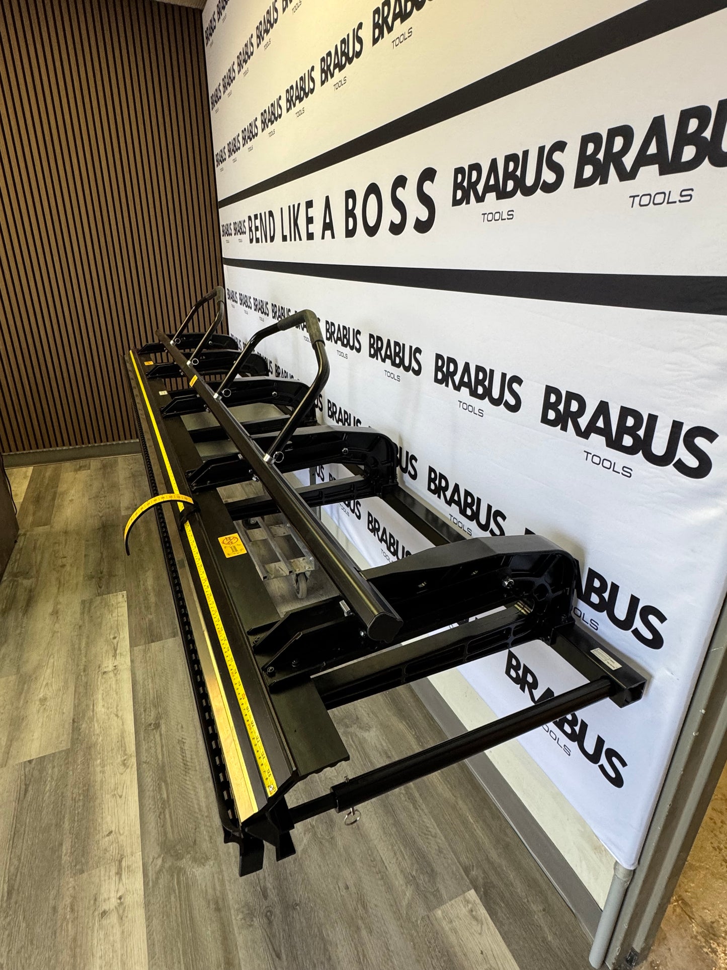 Brabus Bend-It SOLO® 10’6”Length / 22” Throat Portable Aluminum Brake. - Brabus Tools Inc