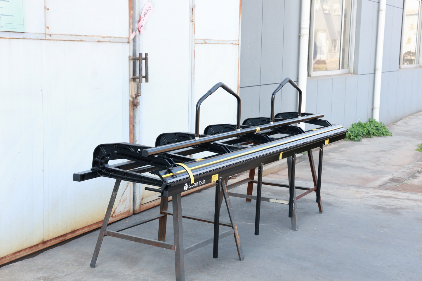 Brabus Bend-It SOLO® 10’6”Length 22”throat Portable Brake. - Brabus Tools Inc