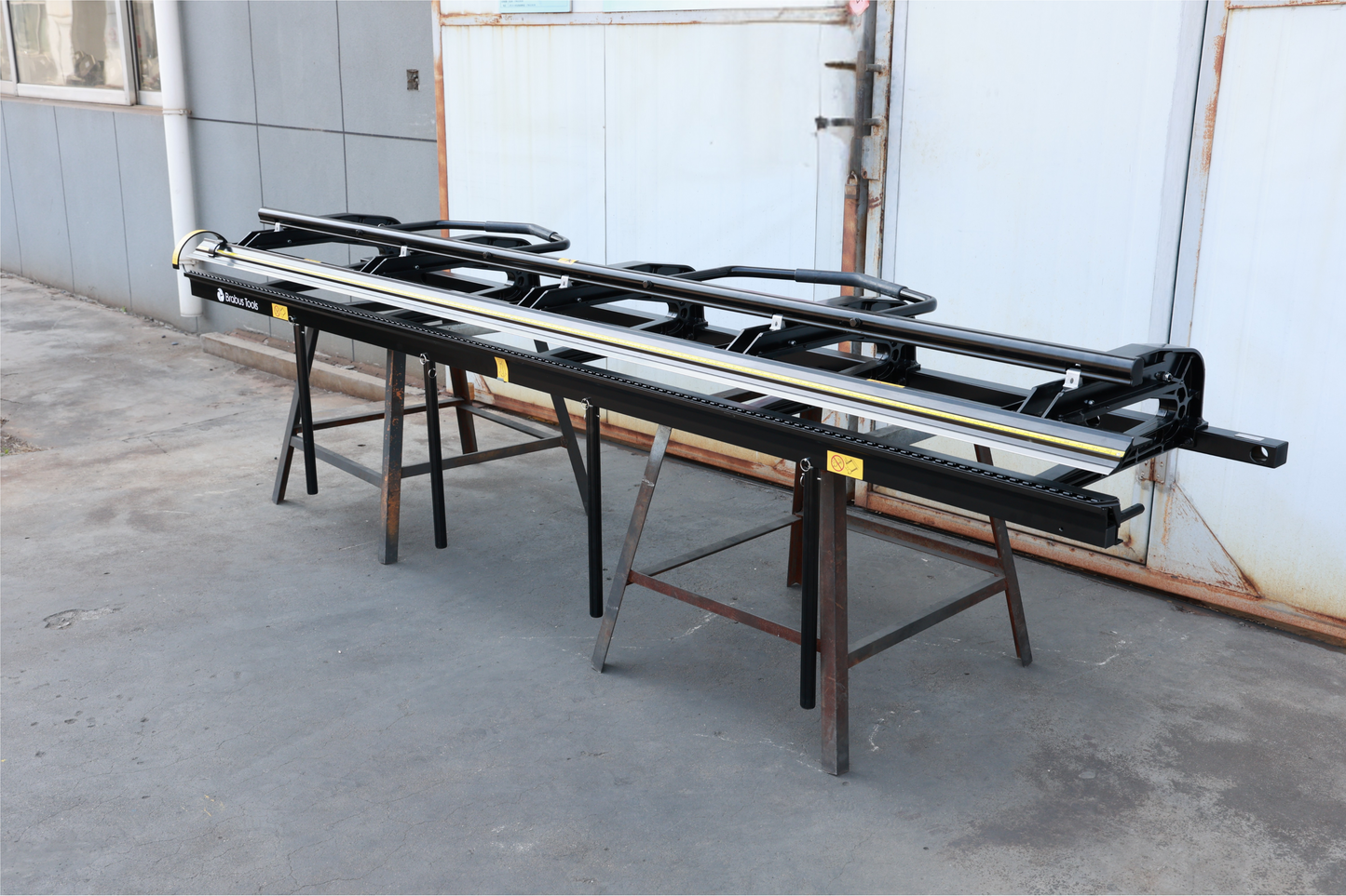 Brabus Bend-It SOLO® 10’6”Length 22”throat Portable Brake. - Brabus Tools Inc