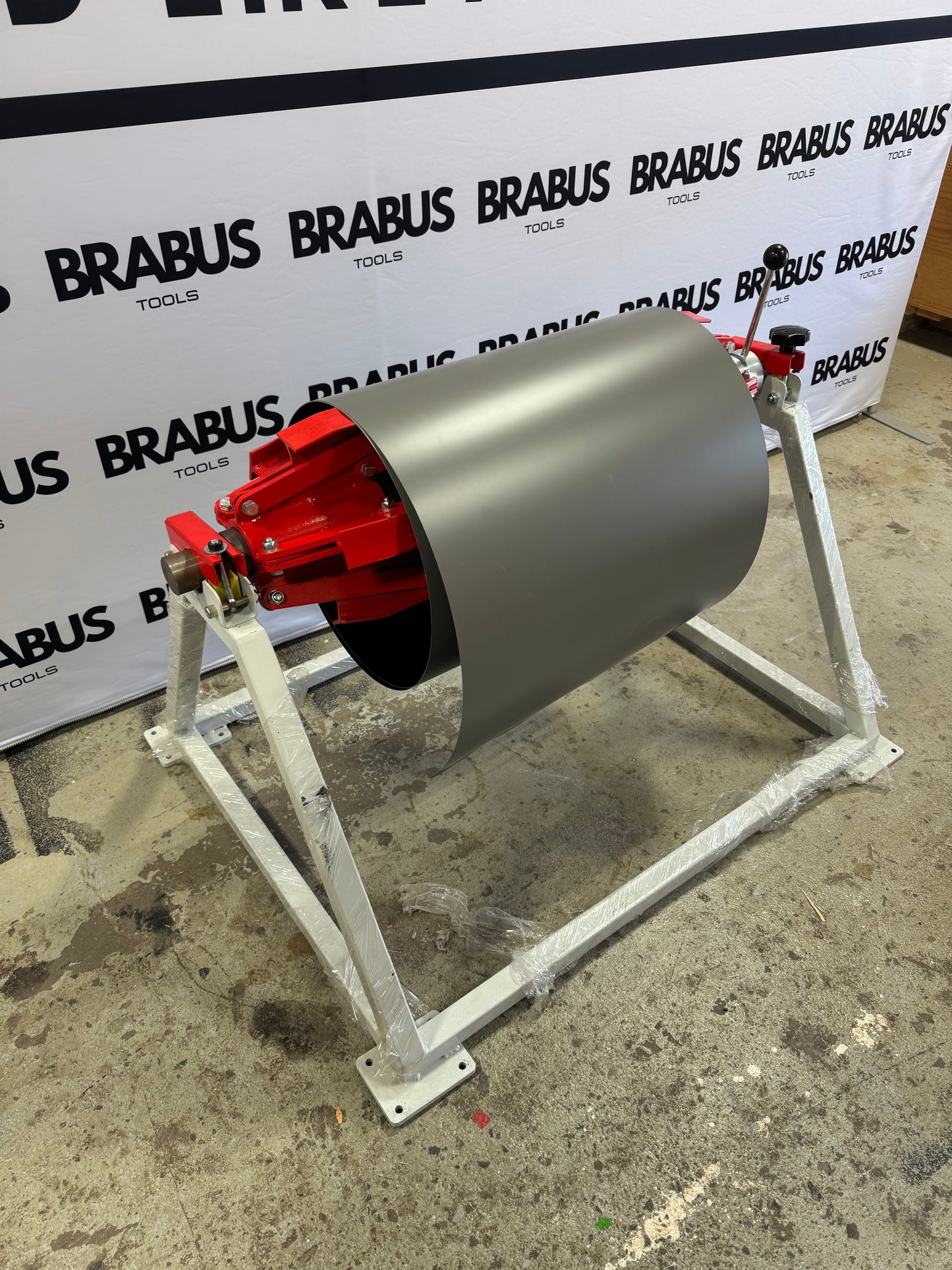 Brabus HD Coil Cradle™ | Heavy Duty Expandable Coil Support - Brabus Tools Inc