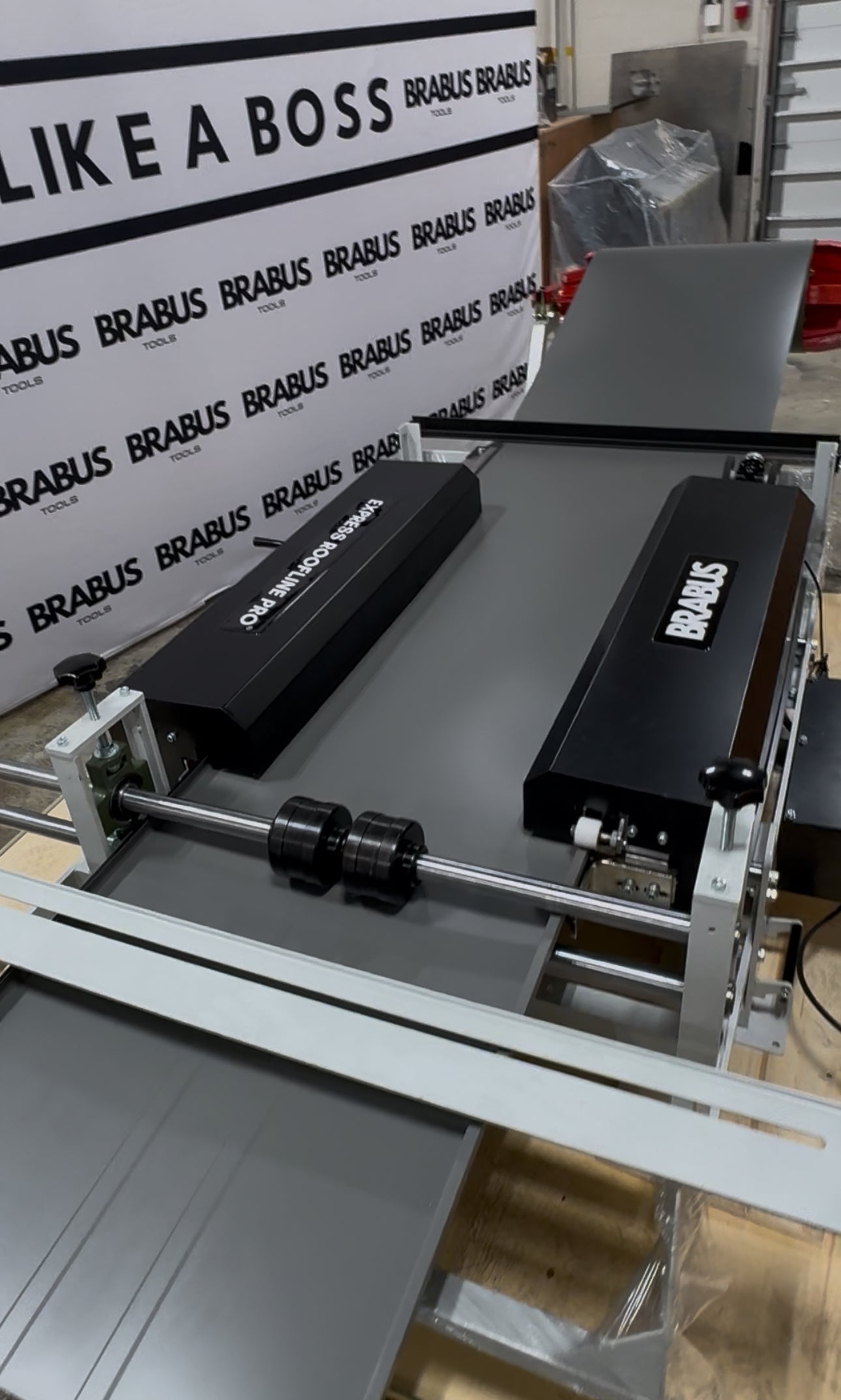 Brabus Seam-Jet™ | Portable Standing Seam Machine (Only machine) - Brabus Tools Inc